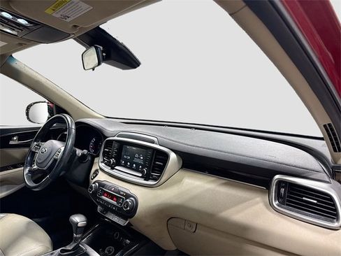 Used 2020 Kia Sorento EX image 30