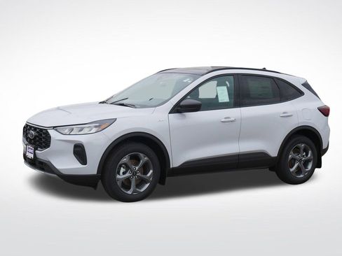 New 2026 Ford Escape ST-Line w/ Tech Pack #1 AWD/4WD image 8