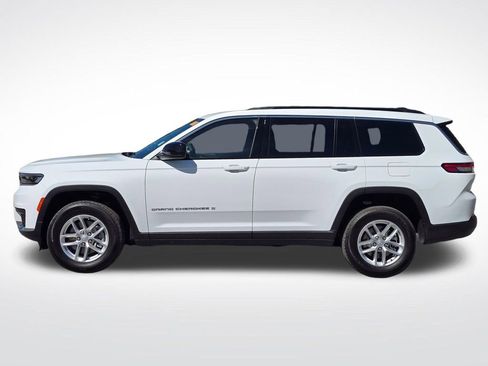Used 2025 Jeep Grand Cherokee L Laredo image 15