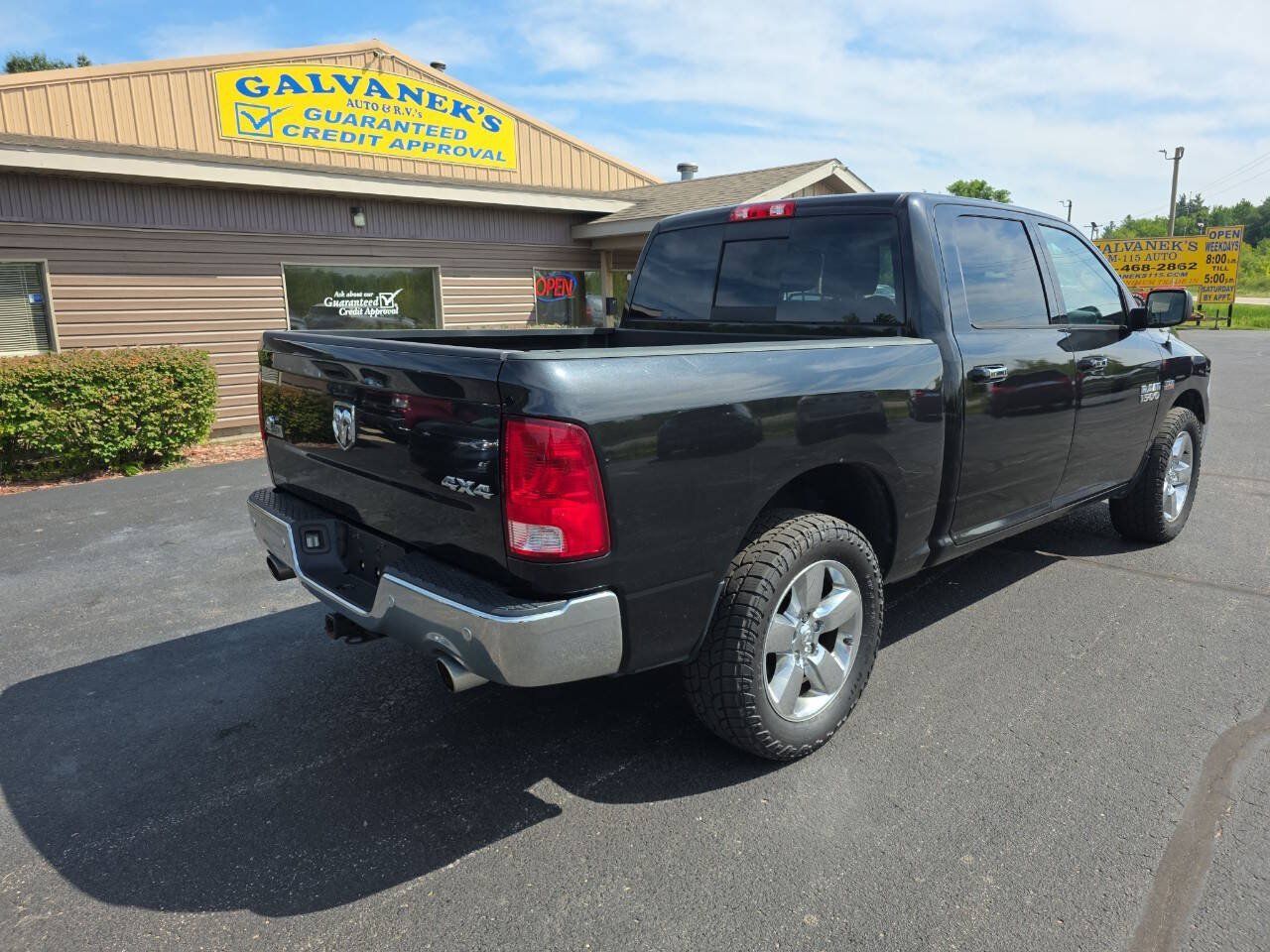 Used 2017 RAM 1500 Big Horn AWD/4WD image 7