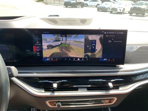 Used 2024 BMW X7 M60i w/ Executive Package AWD/4WD image 29