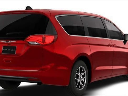 New 2026 Chrysler Voyager LX image 11
