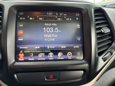Used 2015 Jeep Cherokee Limited AWD/4WD image 17