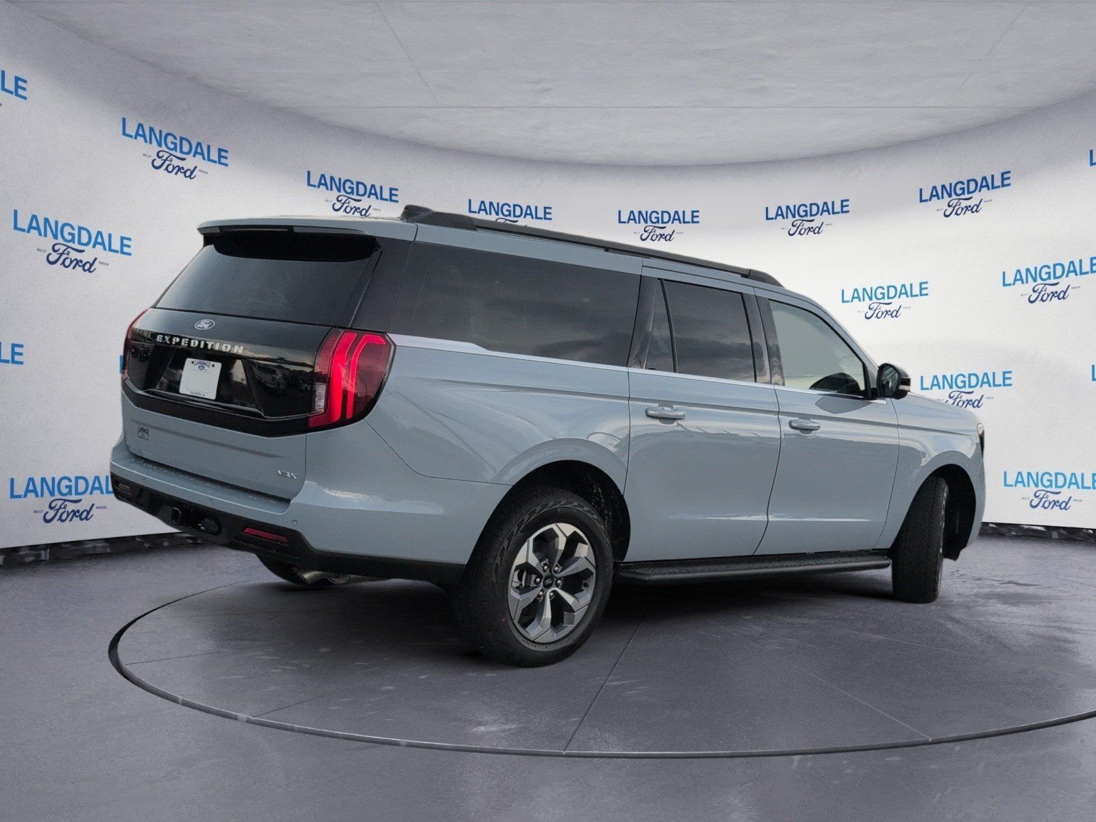 New 2027 Ford Expedition Max Active AWD/4WD image 4