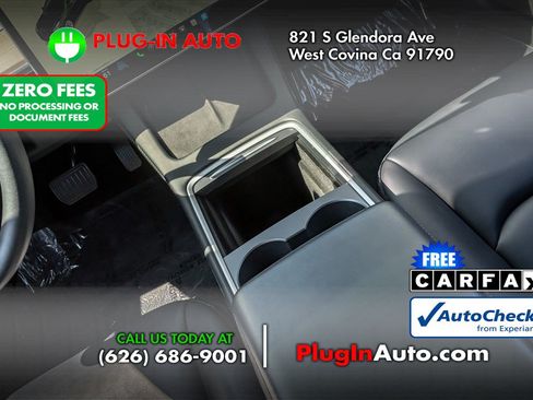 Used 2023 Tesla Model 3 Standard Range RWD image 17
