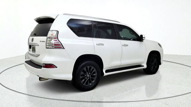 Used 2022 Lexus GX 460 Premium w/ Premium Package AWD/4WD image 9