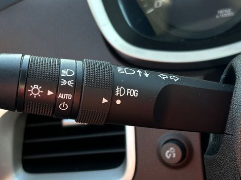 Used 2015 Chevrolet Equinox LT w/ Power Convenience Package image 21