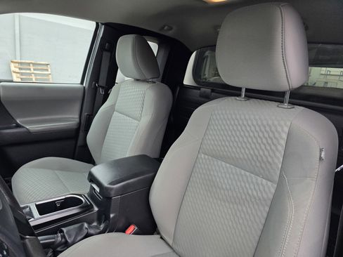 Used 2023 Toyota Tacoma SR image 22