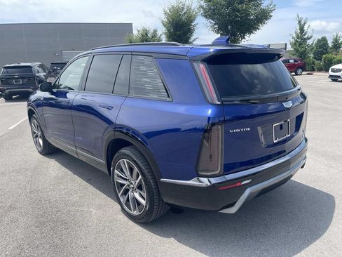 Used 2026 Cadillac Vistiq Sport w/ LPO, Floor Liner Package AWD/4WD image 3