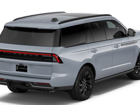 New 2026 Lincoln Navigator Reserve w/ Jet Appearance Package AWD/4WD image 26