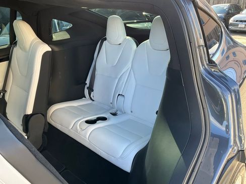 Used 2019 Tesla Model X Performance image 32