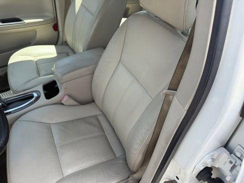 Used 2008 Chevrolet Impala SS w/ Convenience Package image 7