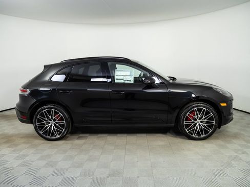 New 2026 Porsche Macan S AWD/4WD image 28