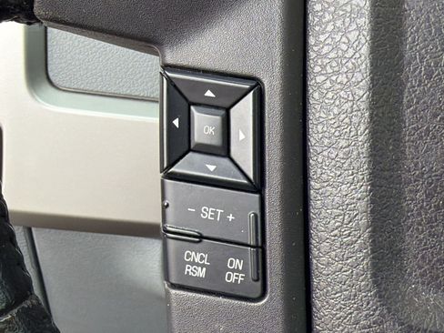 Used 2013 Ford F150 Lariat w/ Luxury Equipment Group AWD/4WD image 16