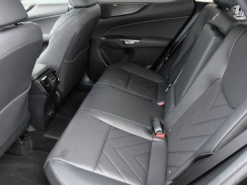 Used 2025 Lexus NX 450h+ AWD w/ Luxury Package image 10