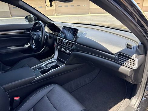 Used 2021 Honda Accord Sport image 19