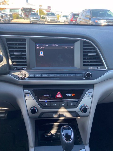Used 2018 Hyundai Elantra SEL FWD image 11
