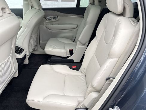 Certified 2024 Volvo XC90 B6 Plus w/ Protection Package Premier image 15