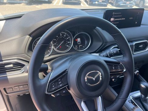 Used 2025 MAZDA CX-5 AWD 2.5 S w/ Preferred Package image 12