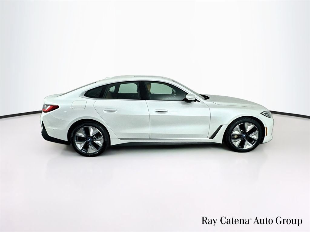 Used 2023 BMW i4 eDrive35 w/ Premium Package RWD image 8