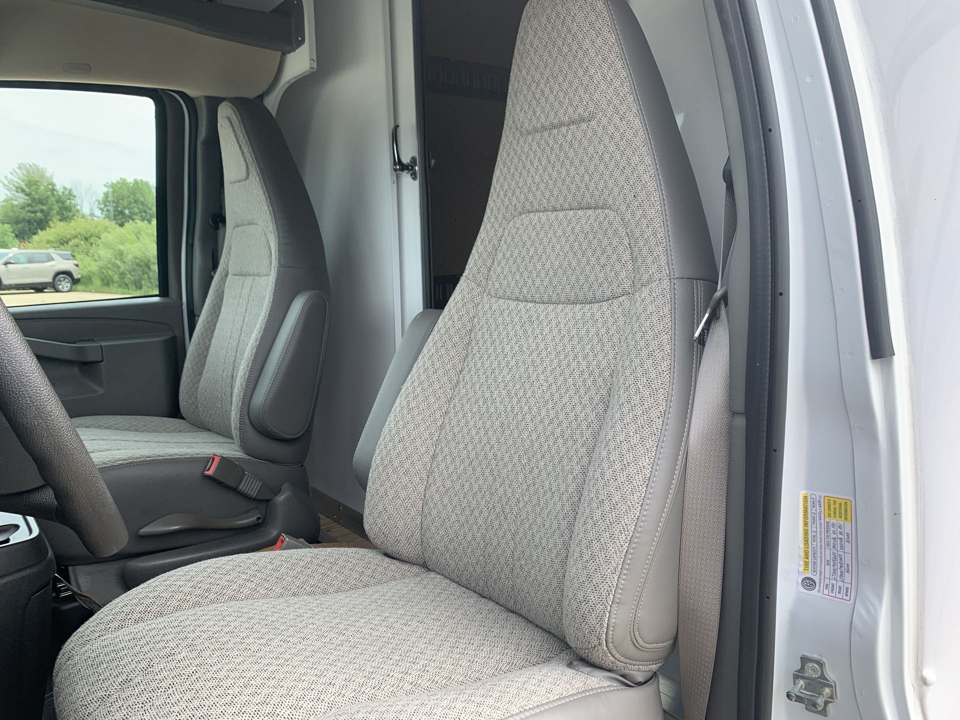 New 2025 GMC Savana 3500 w/ Power Convenience Package RWD image 36