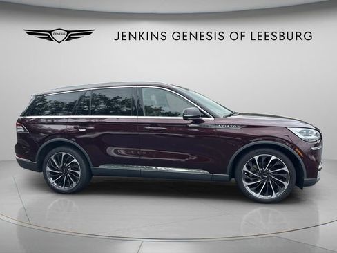 Used 2020 Lincoln Aviator Reserve w/ Equipment Group 202A AWD/4WD image 2