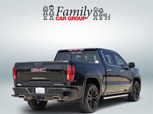 Used 2022 GMC Sierra 1500 Denali w/ Technology Package image 4