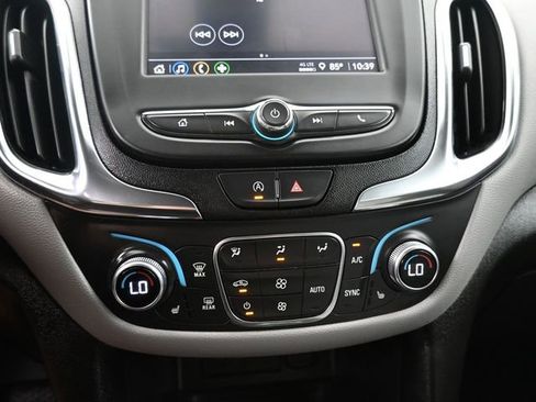 Used 2024 Chevrolet Equinox LT image 19