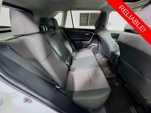 Used 2023 Toyota RAV4 XLE w/ Convenience Package FWD image 27