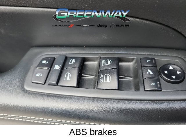 Used 2021 Jeep Grand Cherokee High Altitude AWD/4WD image 16