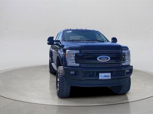 Used 2018 Ford F250 Lariat w/ Lariat Ultimate Package image 2