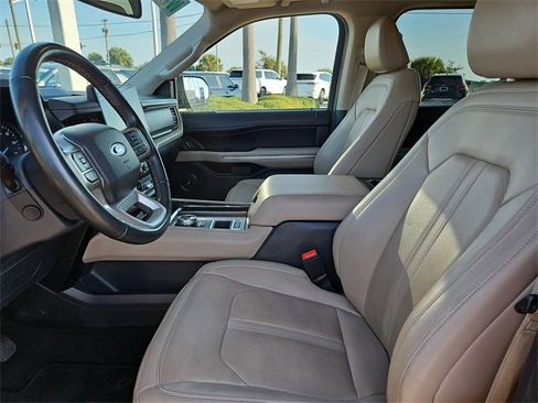 Used 2024 Ford Expedition Max Limited image 17
