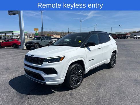 Used 2023 Jeep Compass High Altitude w/ Driver Assist Group I AWD/4WD image 8