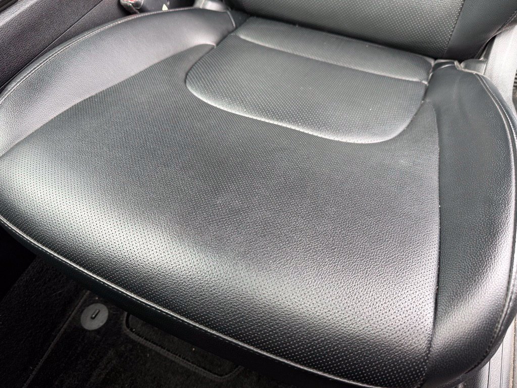 Used 2024 Kia Sportage EX FWD image 23