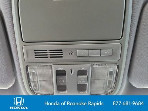 Used 2017 Honda CR-V EX-L image 26