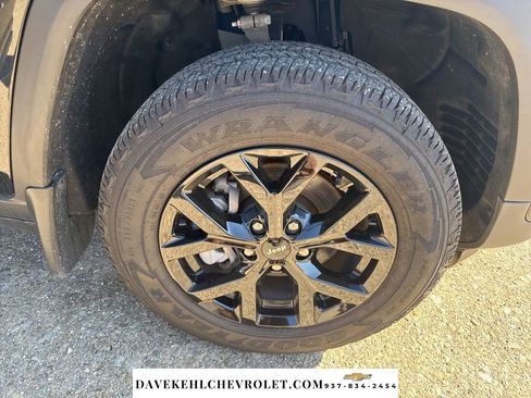 Used 2022 Jeep Grand Cherokee Limited w/ Trailer Tow Prep Group (B) image 37