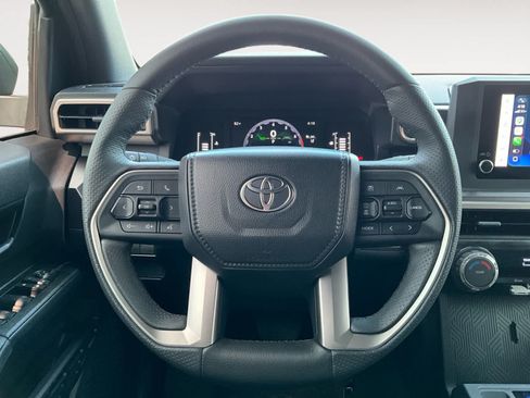 Certified 2026 Toyota 4Runner SR5 RWD image 11
