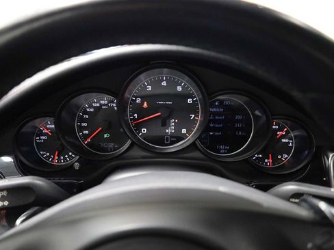 Used 2016 Porsche Panamera Edition RWD image 23