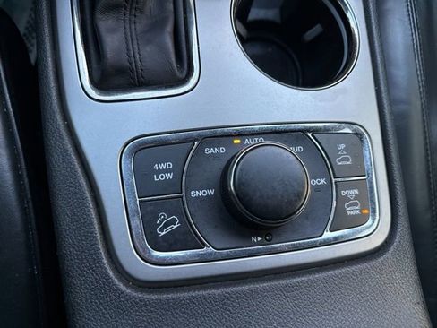 Used 2018 Jeep Grand Cherokee High Altitude image 19