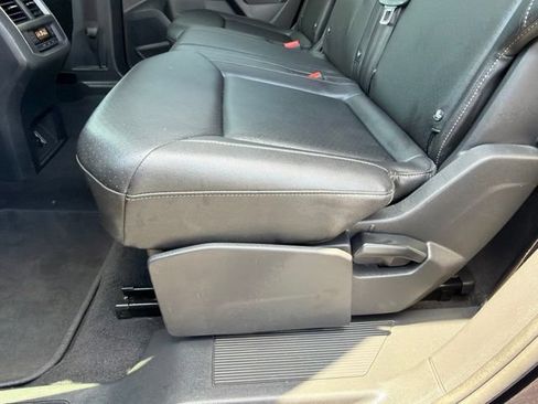 Used 2019 Volkswagen Atlas SE FWD image 26