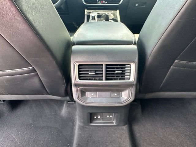 Used 2024 Volkswagen Atlas Cross Sport SEL Premium R-Line AWD/4WD image 32