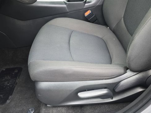 Used 2024 Toyota RAV4 LE image 29