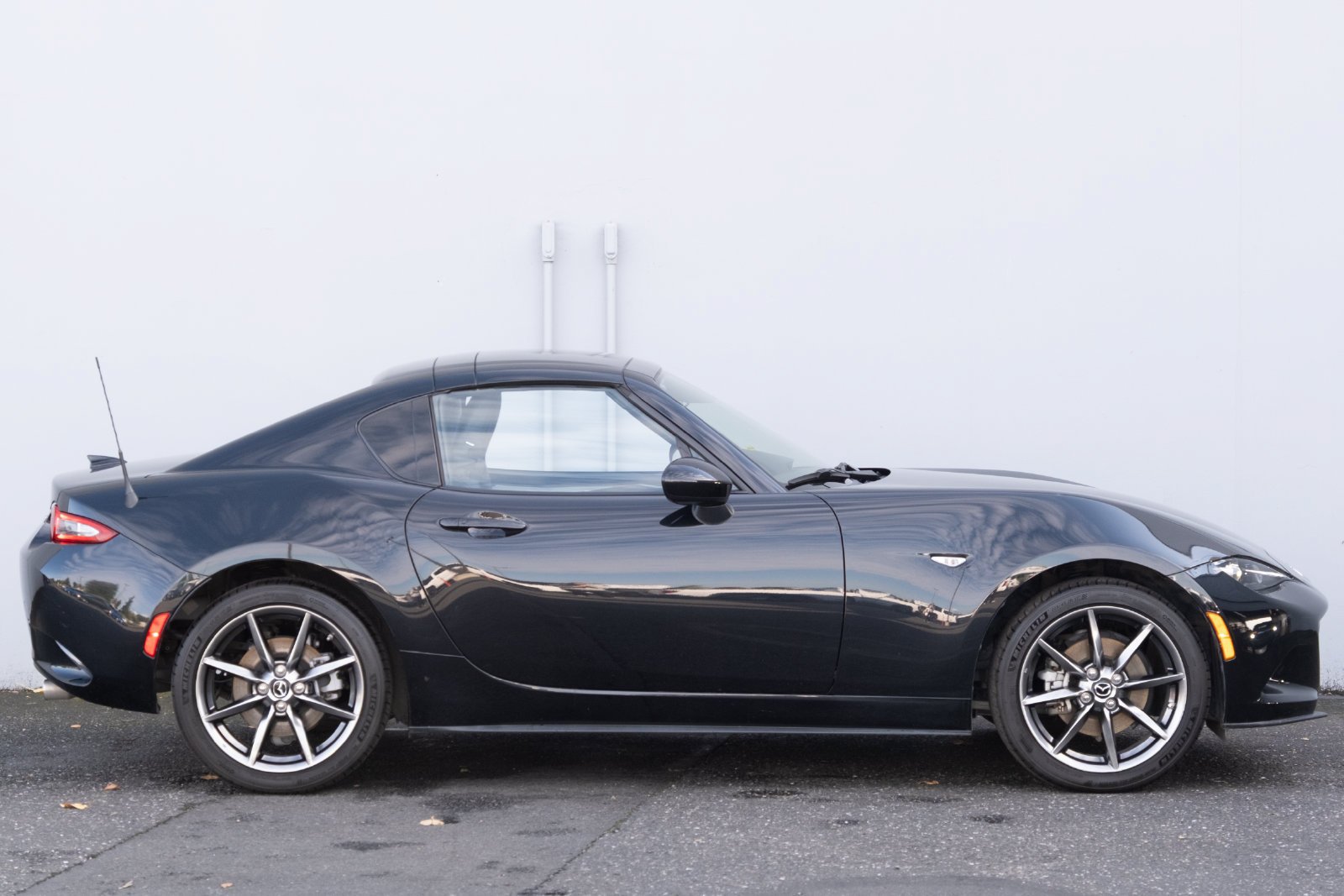 Used 2018 MAZDA MX-5 Miata RF Grand Touring RWD image 20