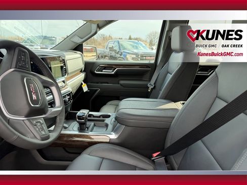 New 2026 GMC Sierra 1500 Elevation w/ Elevation Premium Package AWD/4WD image 7