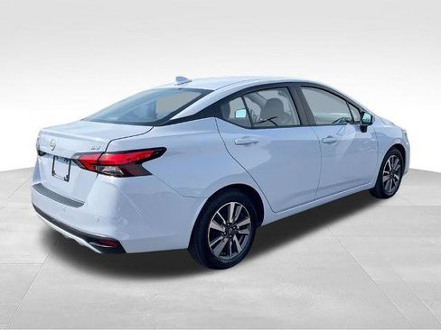 Certified 2023 Nissan Versa SV FWD image 8