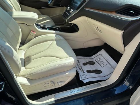 Used 2015 Lincoln MKC AWD w/ Equipment Group 102A Reserve image 12