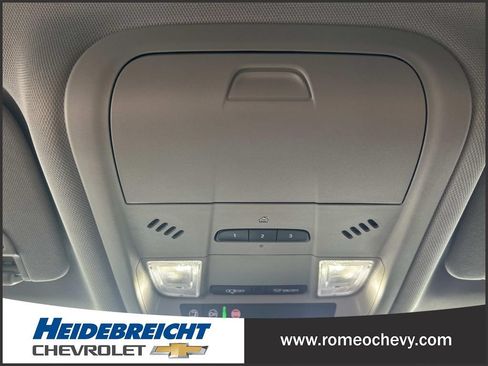Used 2024 Chevrolet Blazer LT w/ Convenience Package FWD image 25