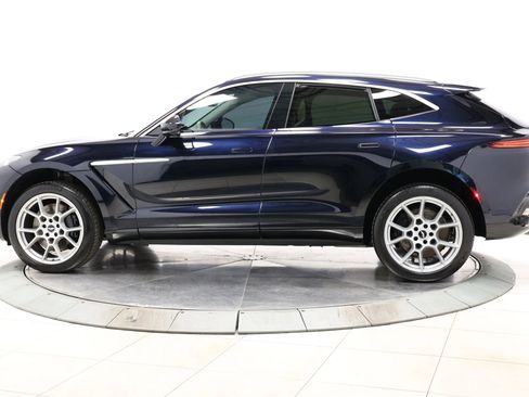 Used 2021 Aston Martin DBX AWD/4WD image 9