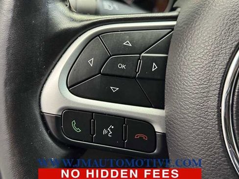 Used 2021 Jeep Compass Limited image 39