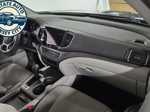 Used 2019 Honda Pilot EX image 35